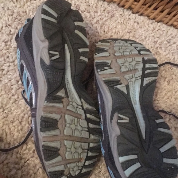 Blue Running shoes. - Picture 6 of 6